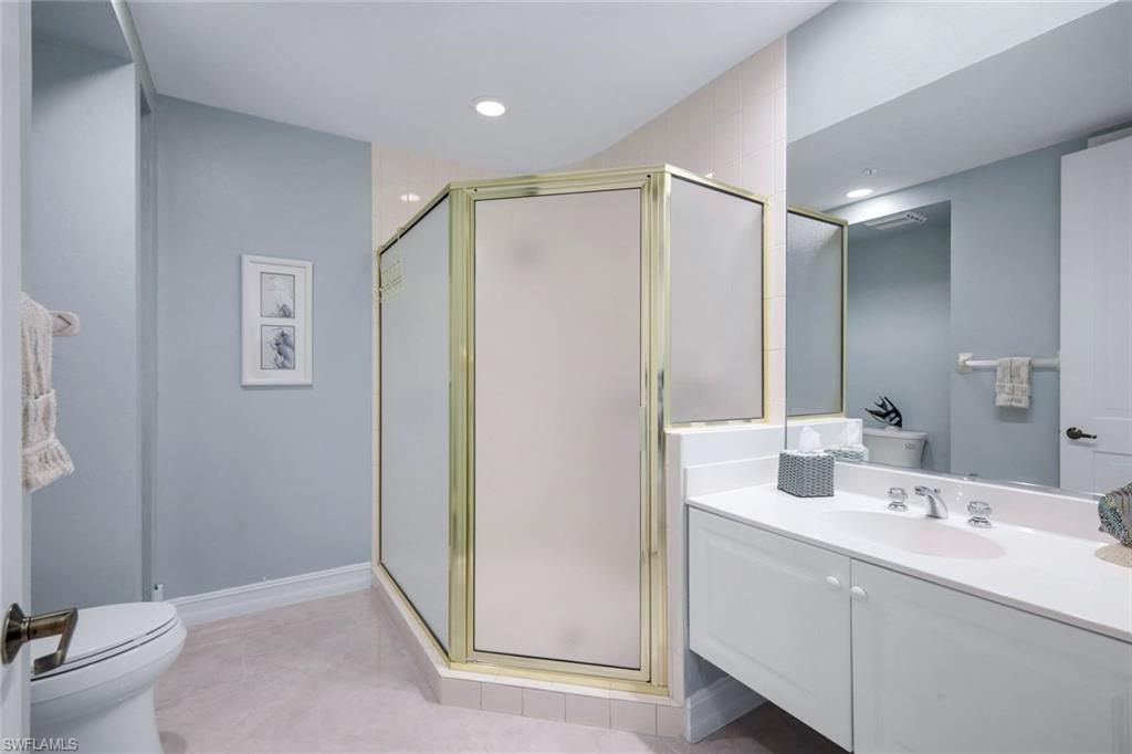 4811 Island Pond Ct 302 Property Photo 23