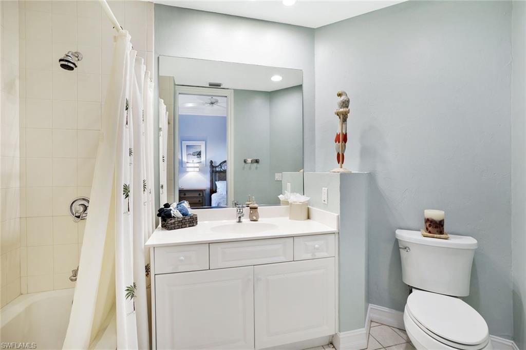 4811 Island Pond Ct 302 Property Photo 24