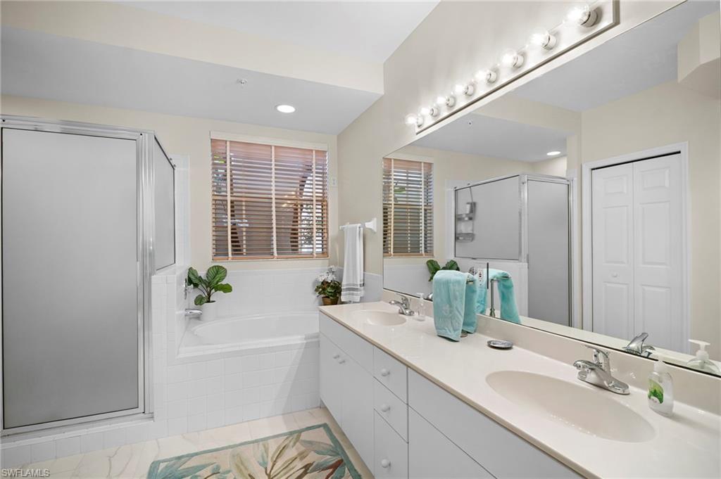 27071 Lake Harbor Ct 103 Property Photo 14