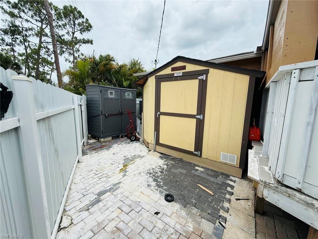 26130 Colony Rd Property Photo 3