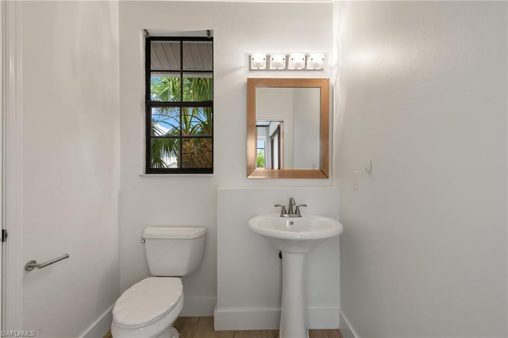 516 Spinnaker Dr Property Photo 31