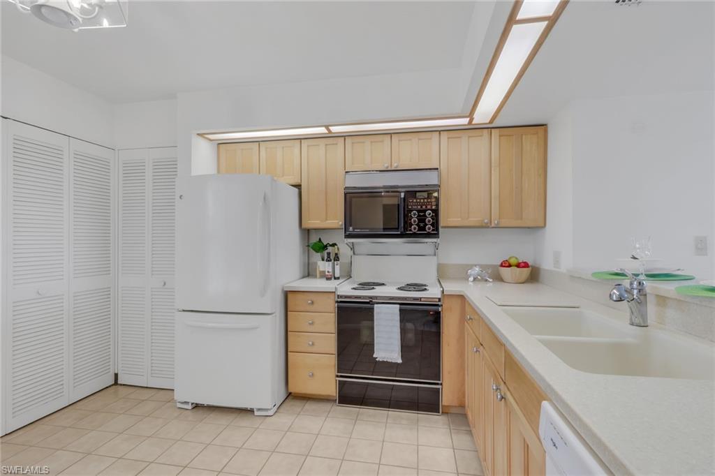 200 Stevens Landing Dr B202 Property Photo 8