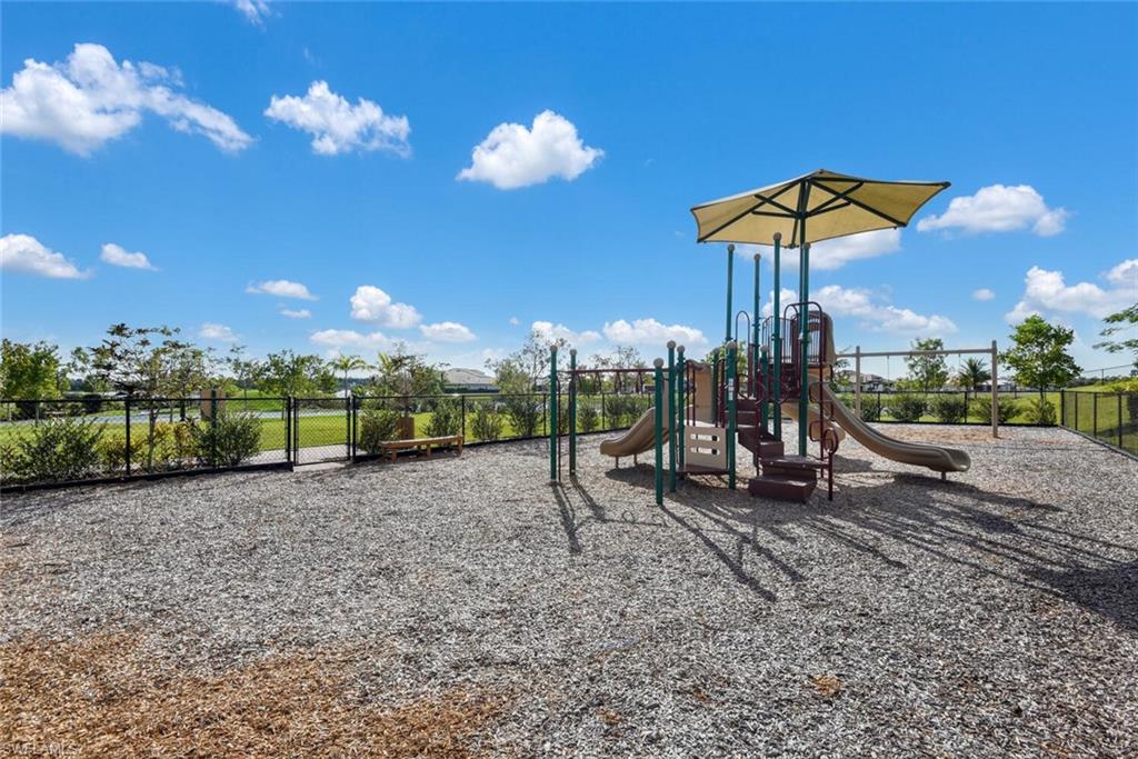 14662 Catamaran Pl Property Photo 42