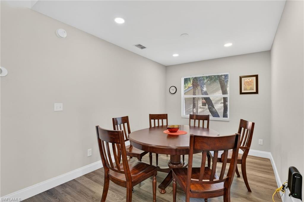 209 Robin Hood Cir 201 Property Photo 7