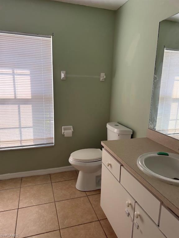 2112 Chiquita Blvd N Property Photo 5