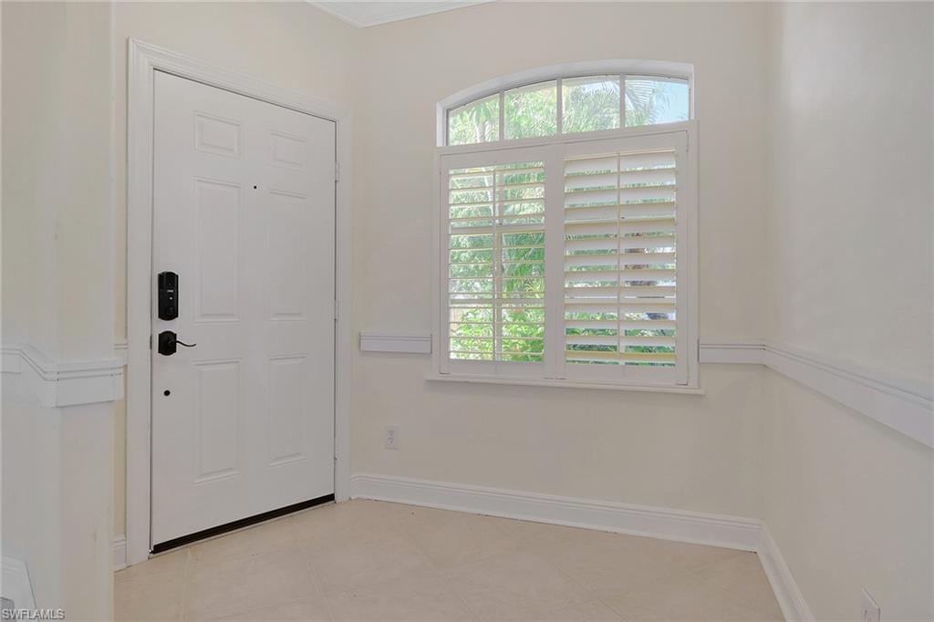 2082 Tobago Cir Property Photo 3