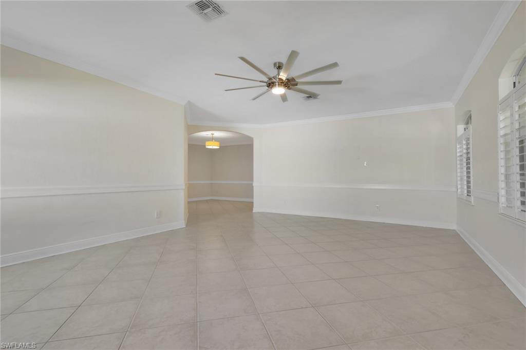 2082 Tobago Cir Property Photo 7