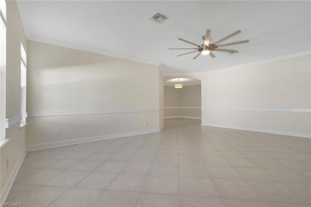 2082 Tobago Cir Property Photo 8
