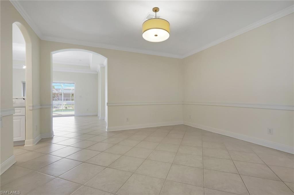 2082 Tobago Cir Property Photo 9