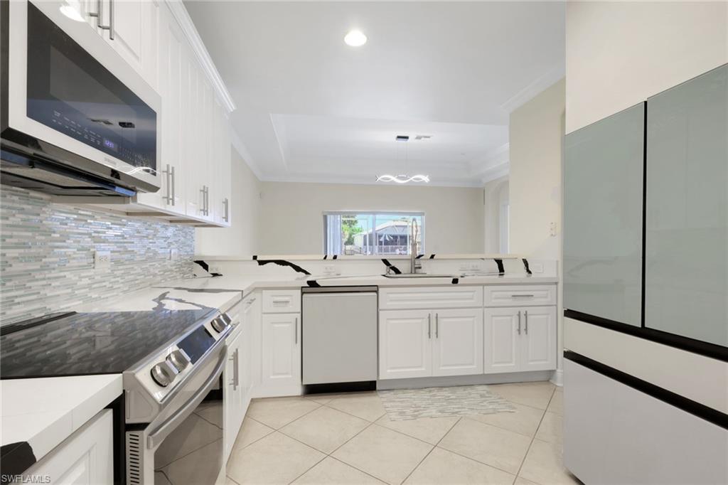 2082 Tobago Cir Property Photo 13