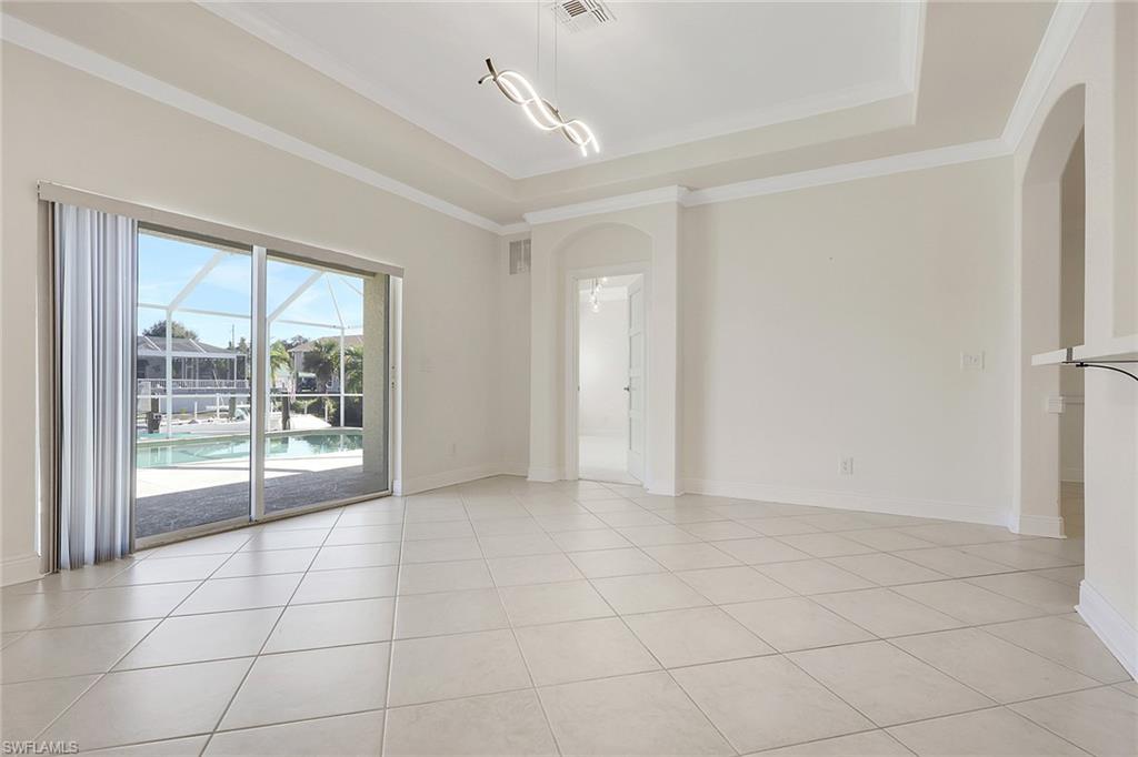2082 Tobago Cir Property Photo 17