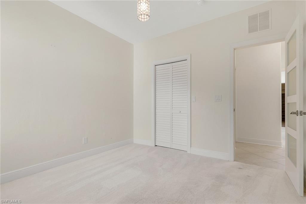 2082 Tobago Cir Property Photo 25