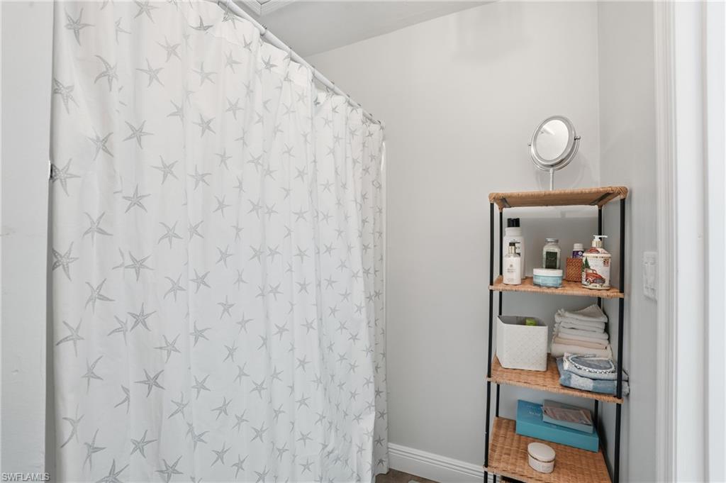 1039 Beach Rd 101 Property Photo 21