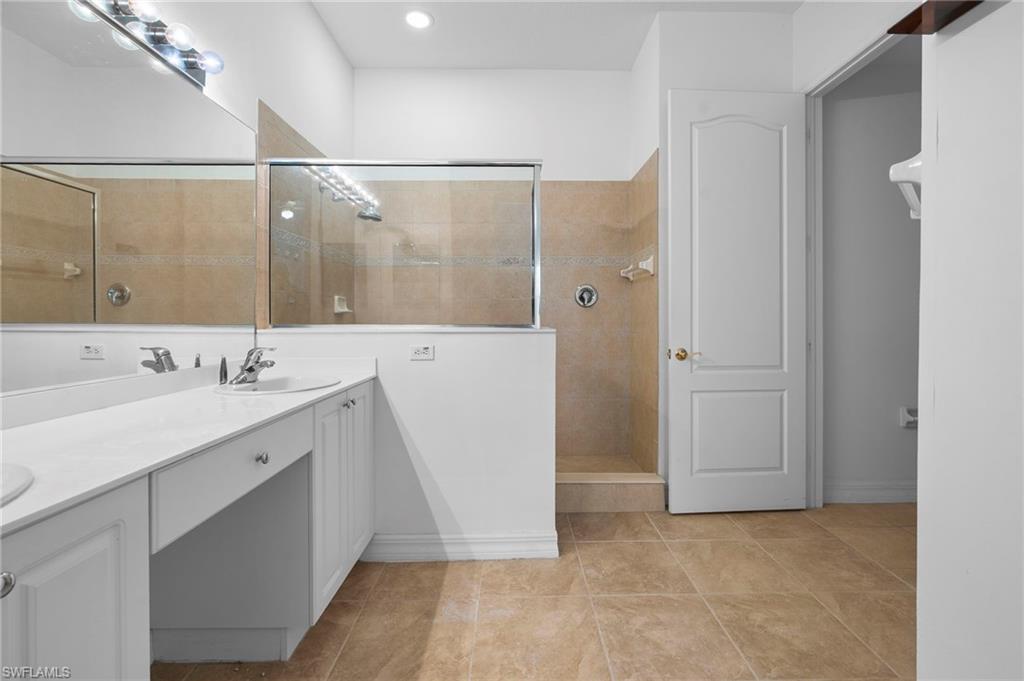 6010 Jonathans Bay Cir 102 Property Photo 18