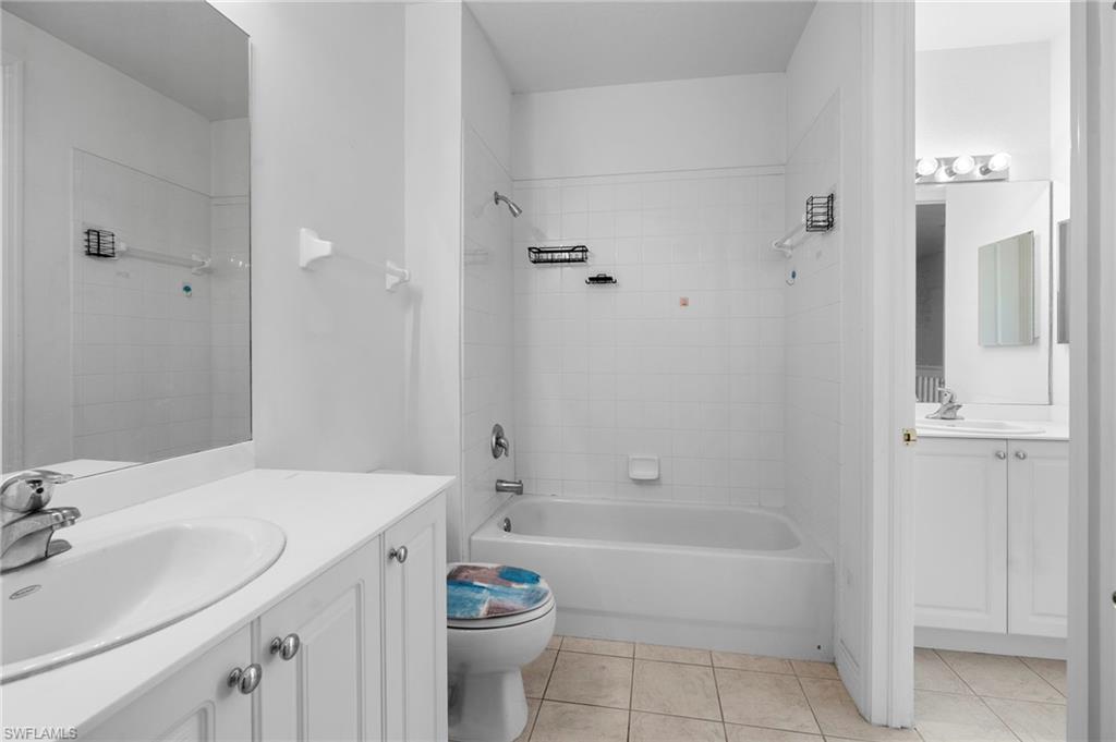 6010 Jonathans Bay Cir 102 Property Photo 20