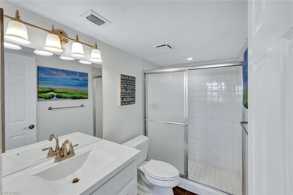380 Seaview Ct 1703 Property Photo 22