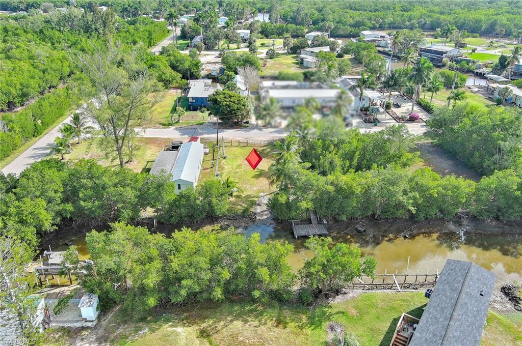 102 Egret Ln Property Photo 8