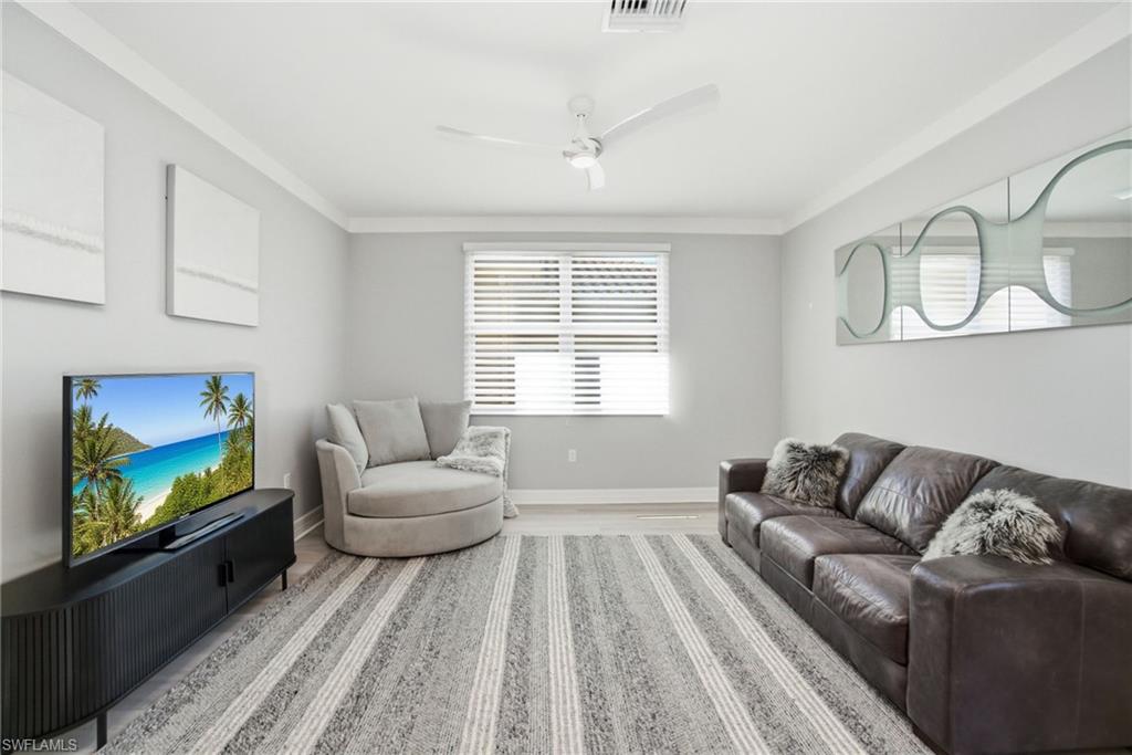 4654 Kensington Cir Property Photo 12