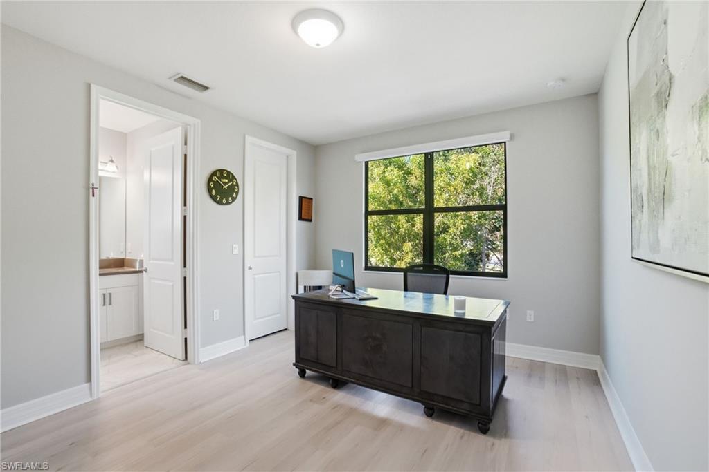 4654 Kensington Cir Property Photo 19