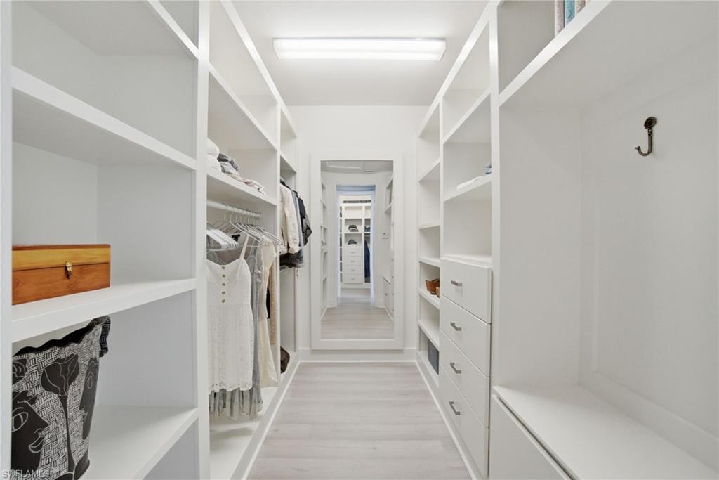 4654 Kensington Cir Property Photo 23