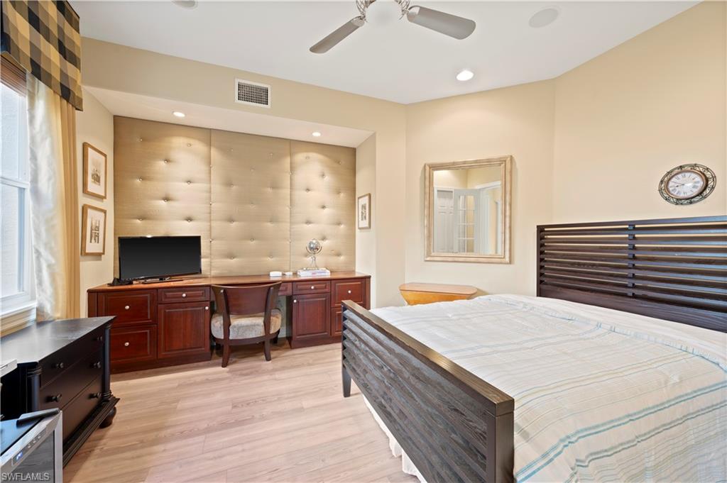 2809 Tiburon Blvd E 2 Property Photo 18