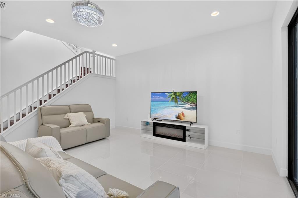 20908 Thistle Leaf Ln Property Photo 8