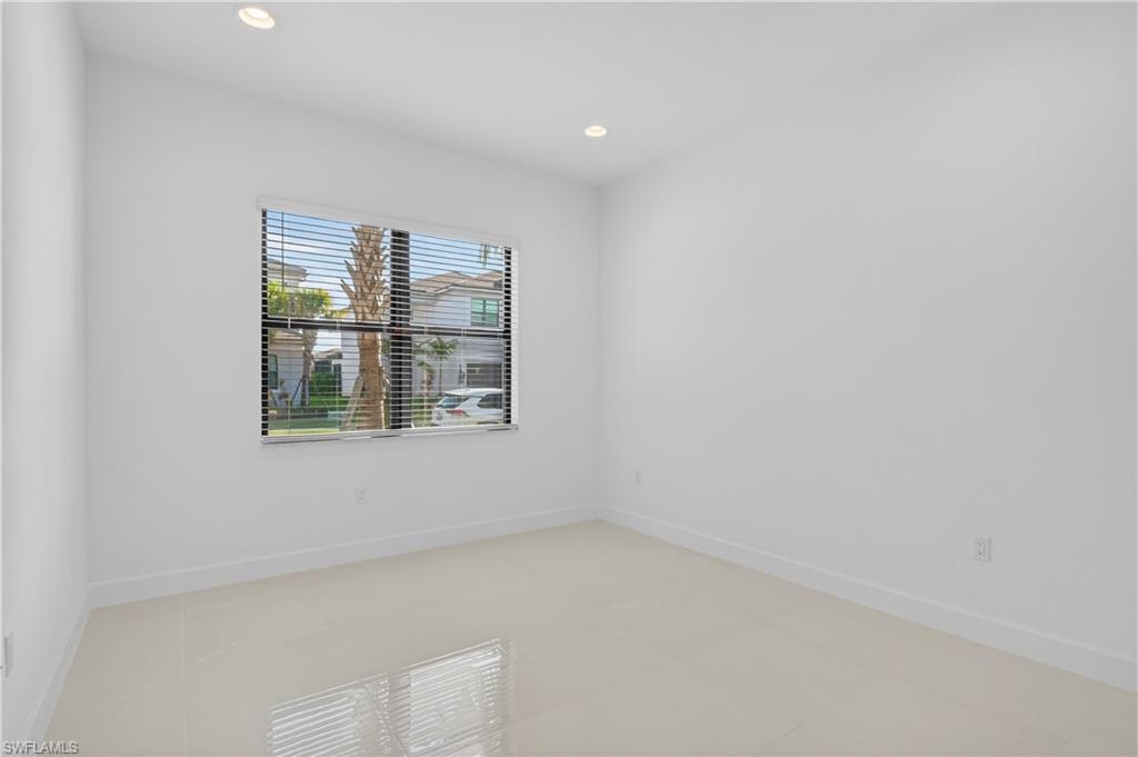 20908 Thistle Leaf Ln Property Photo 18
