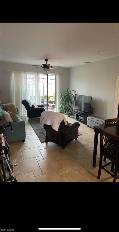 7350 Bristol Cir Property Photo 3