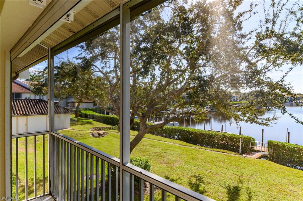 290 Newport Dr 107 Property Photo 17