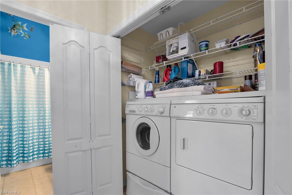 290 Newport Dr 107 Property Photo 25
