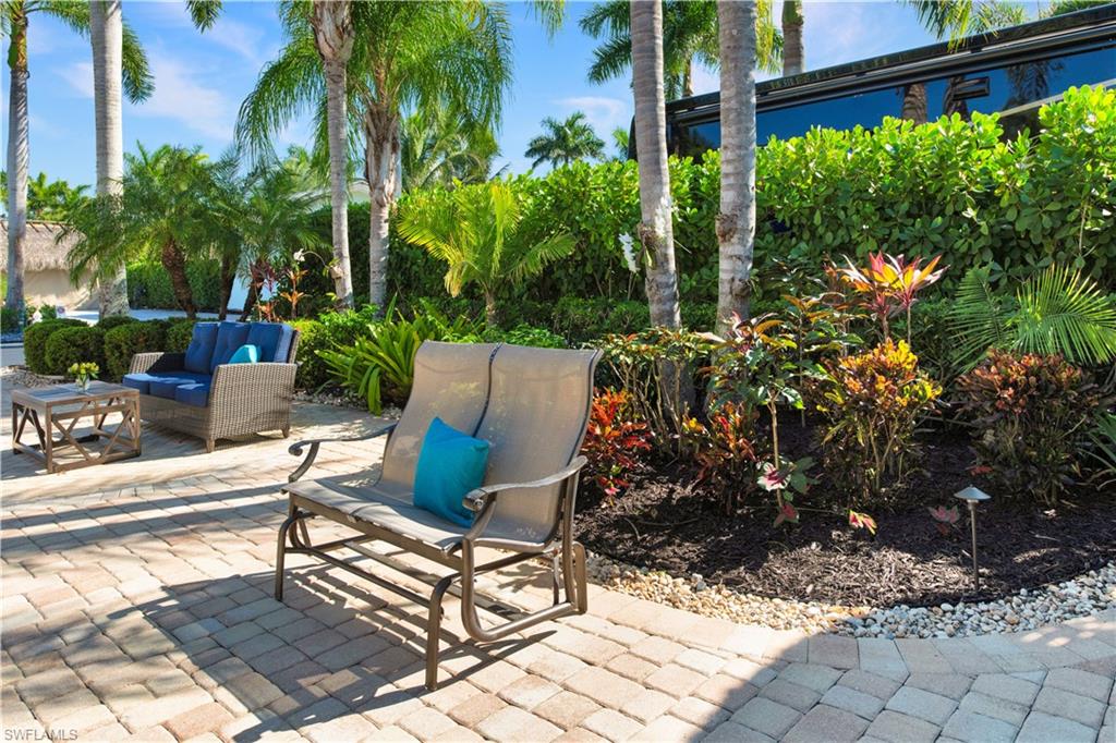 13553 Snapper Ln Property Photo 8