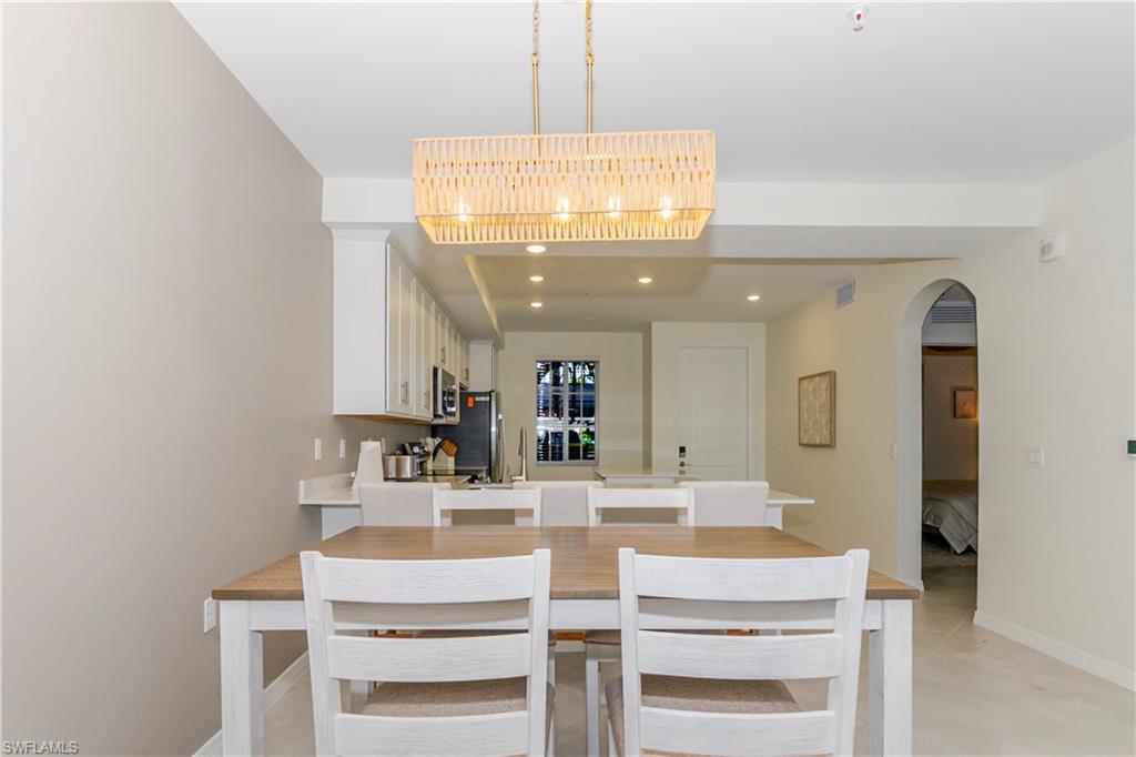 5527 Double Eagle Cir 3815 Property Photo 4
