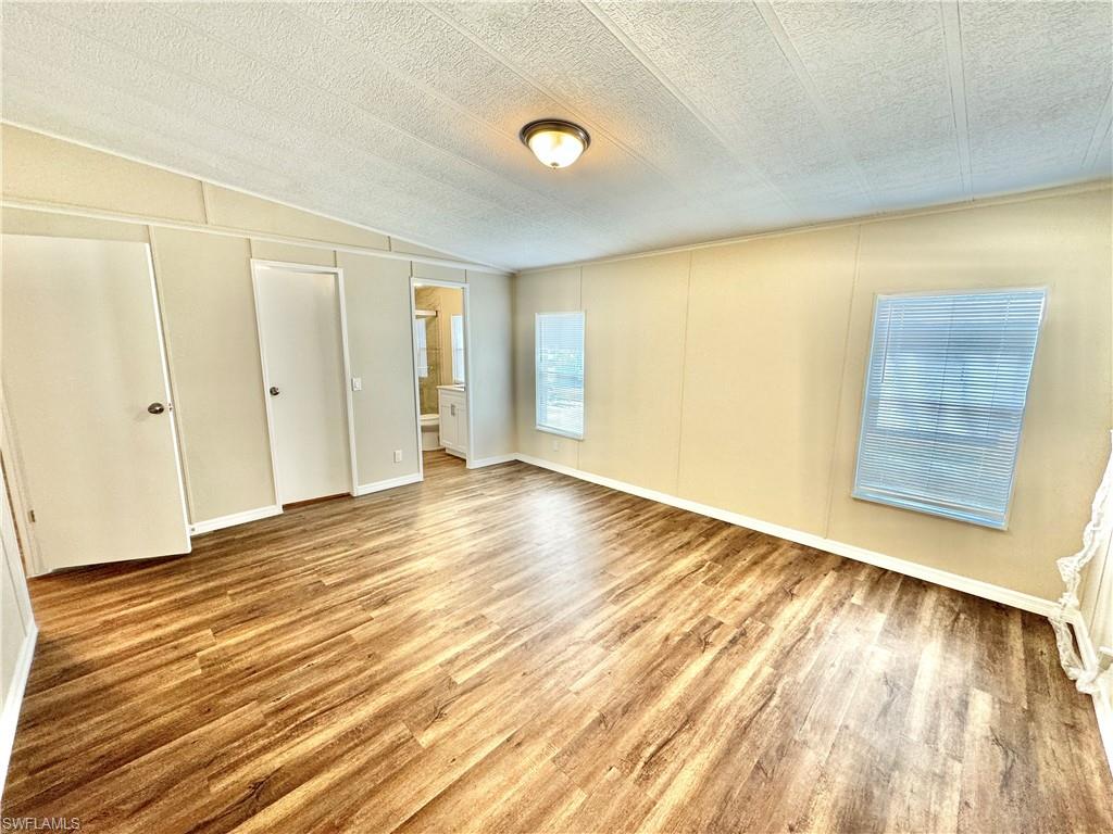 1252 Henderson Creek Dr Property Photo 14