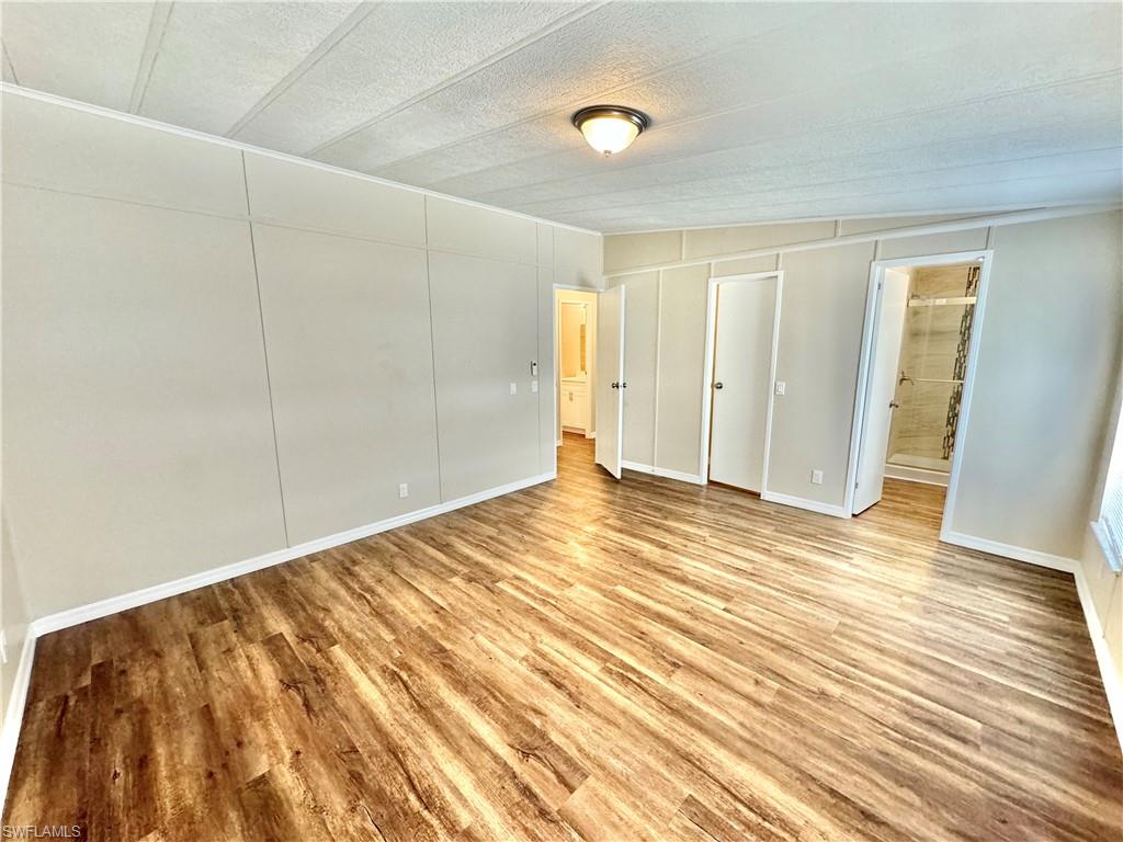 1252 Henderson Creek Dr Property Photo 15