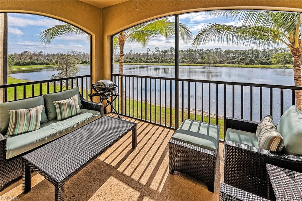 9727 Acqua CT 423 Property Photo 1