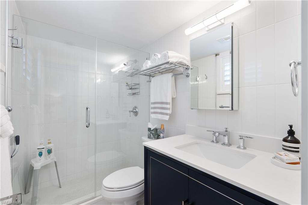 975 9th Ave S # 1 Property Photo 35