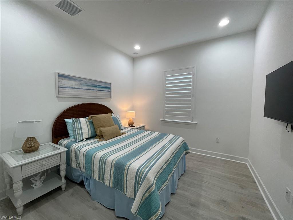 6984 Saona Ct Property Photo 18