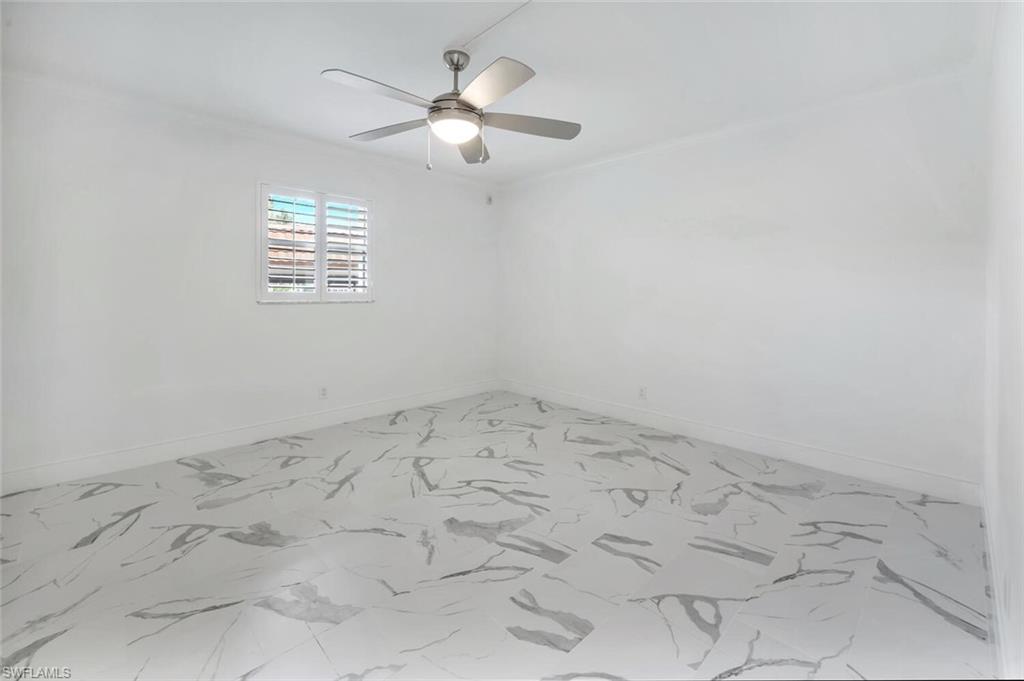 222 Harbour Dr 114 Property Photo 18