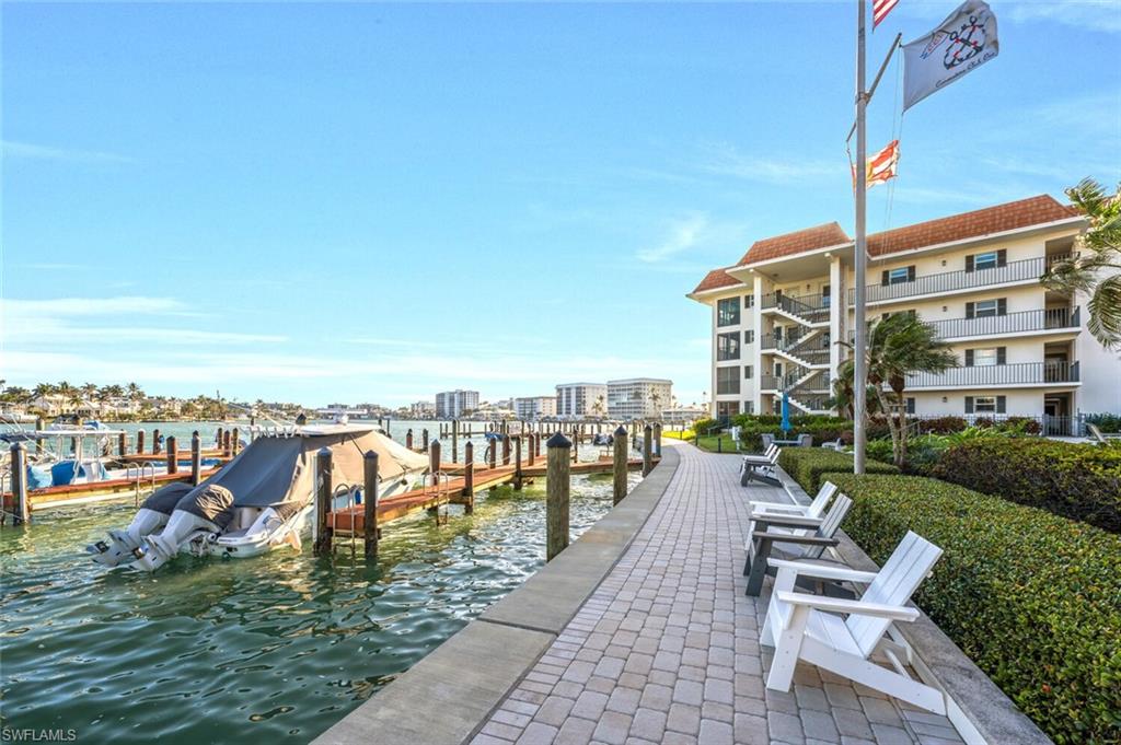 222 Harbour Dr 114 Property Photo 25