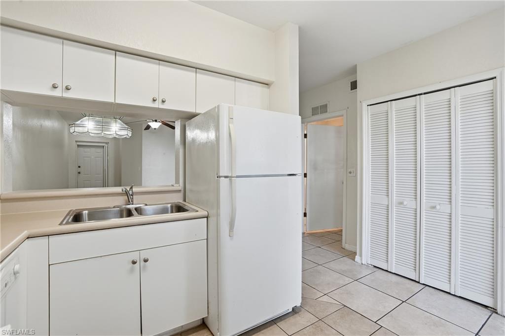 8313 Bernwood Cove Loop 1201 Property Photo 9
