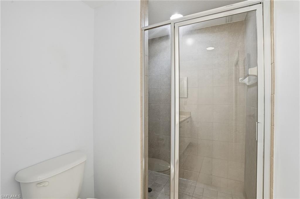 8313 Bernwood Cove Loop 1201 Property Photo 14