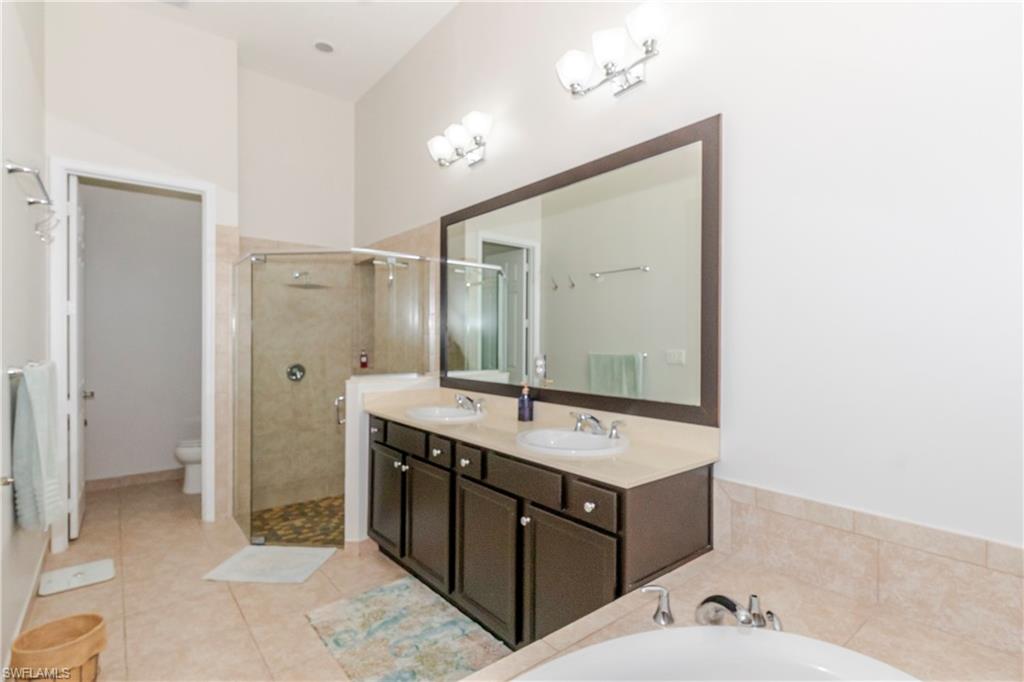 5104 Salerno St Property Photo 19