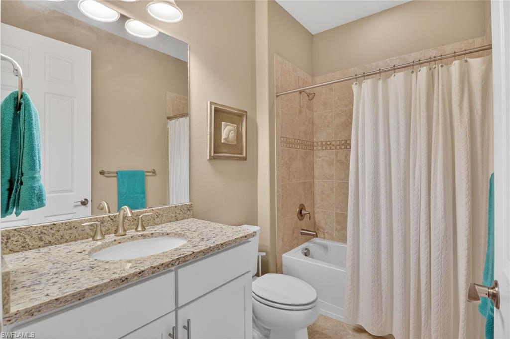 6230 Victory Dr Property Photo 7