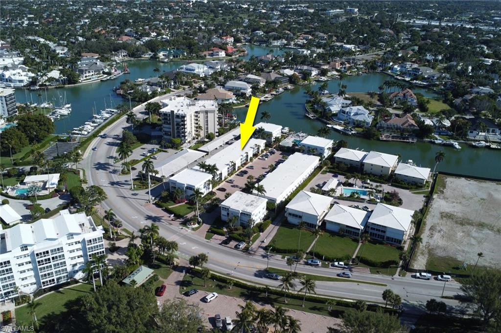 2100 Gulf Shore Blvd N 113 Property Photo 42