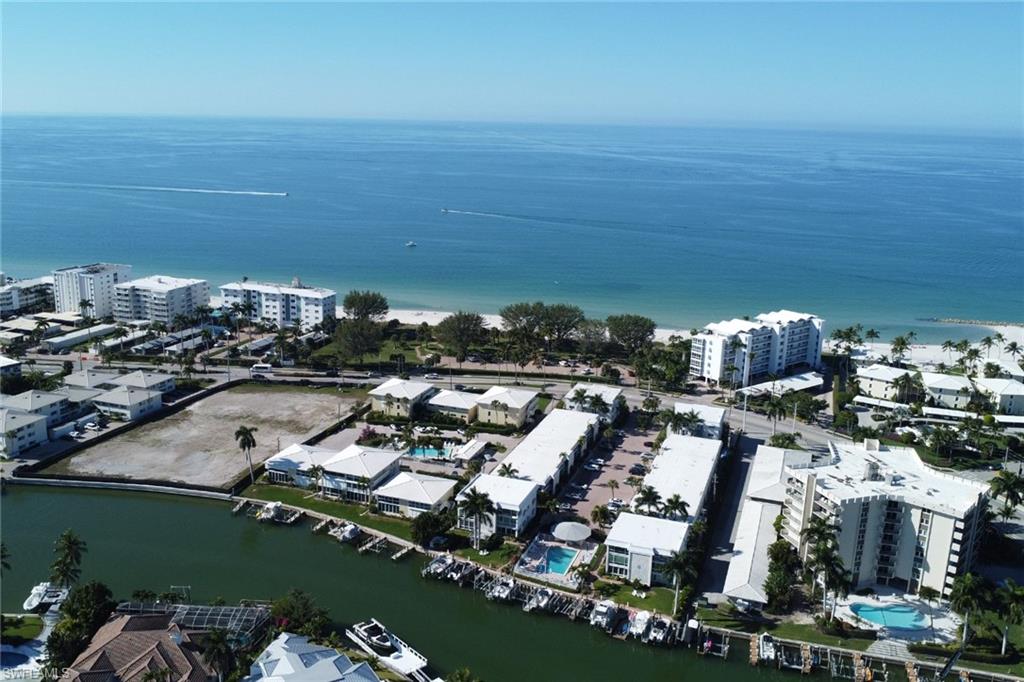 2100 Gulf Shore Blvd N 113 Property Photo 47