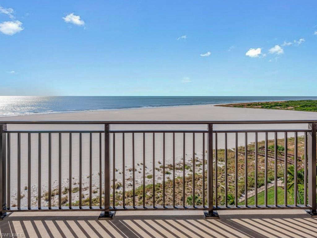 180 Seaview Ct 1209 Property Photo 5