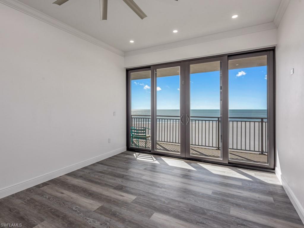 180 Seaview Ct 1209 Property Photo 11