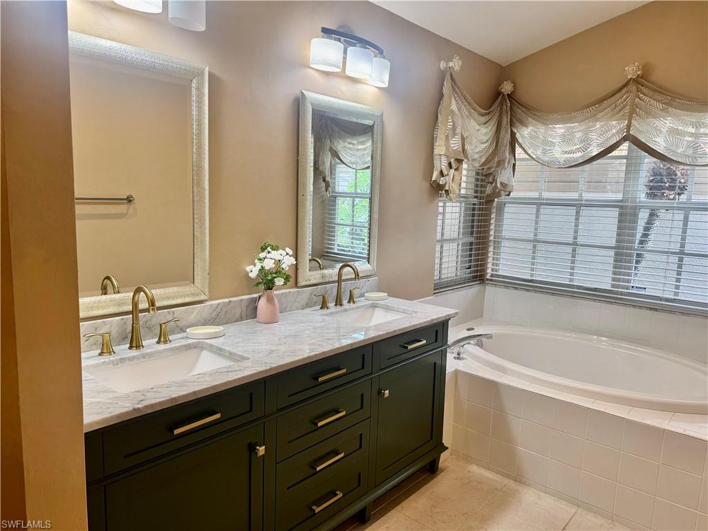 20090 Golden Panther Dr 4 Property Photo 10