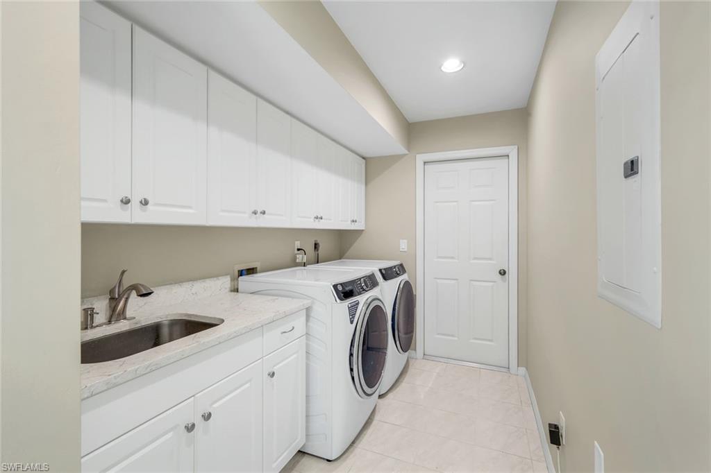 20090 Golden Panther Dr 4 Property Photo 16