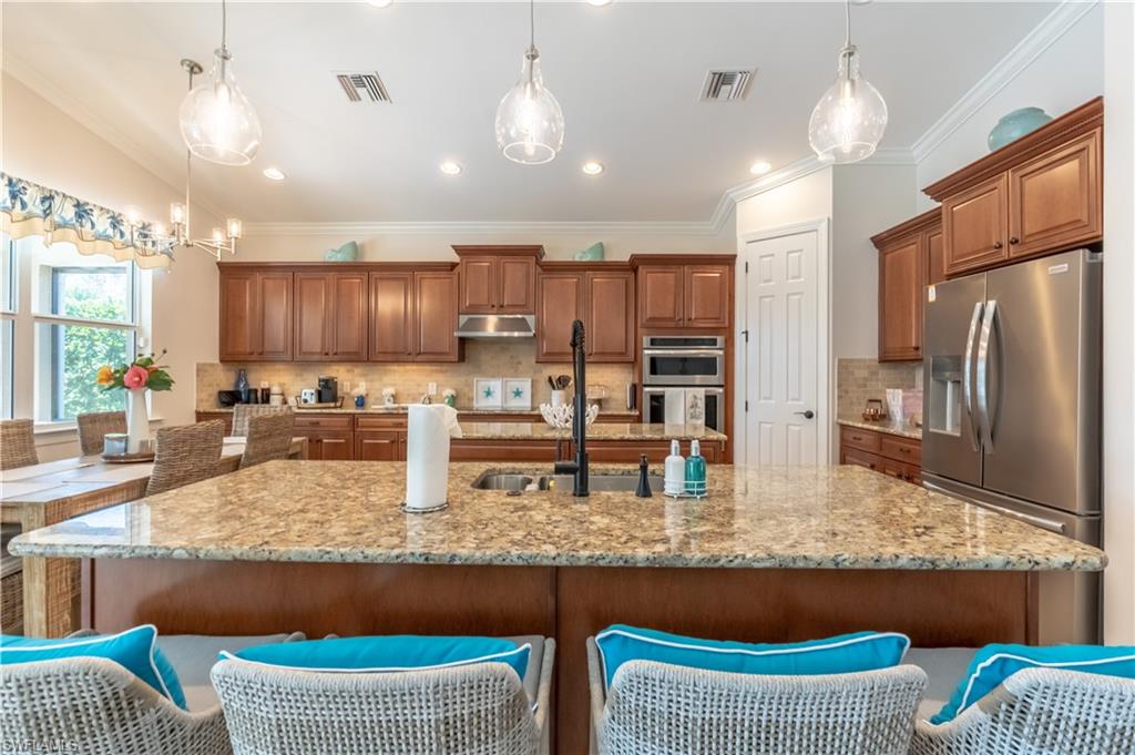 9332 Fieldstone Ln Property Photo 13